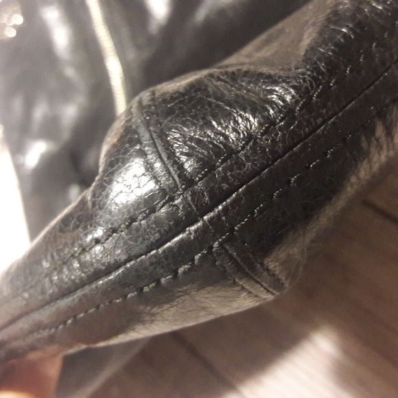 Coach Poppy Slim Leather Tote - Picture 6 of 16